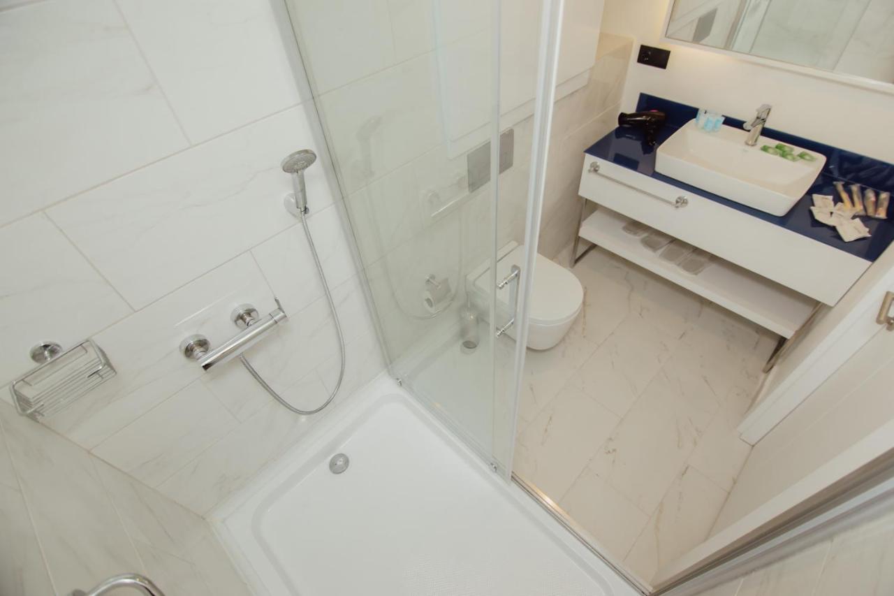 V. Orbi City Apartament Batumi Zewnętrze zdjęcie