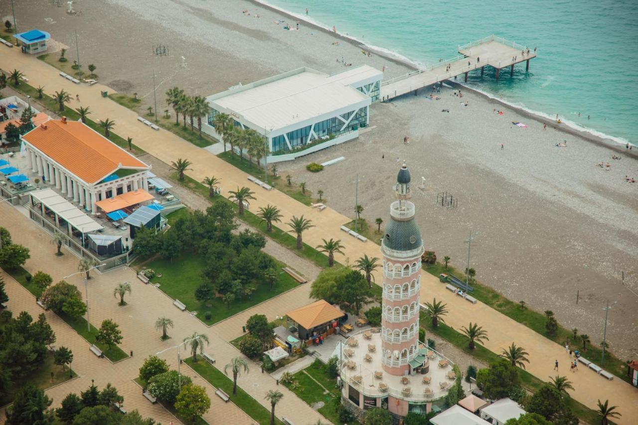 V. Orbi City Apartament Batumi Zewnętrze zdjęcie
